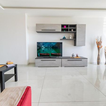 New Spacious Apartment With Amazing View Bugibba خليج سانت بول المظهر الخارجي الصورة