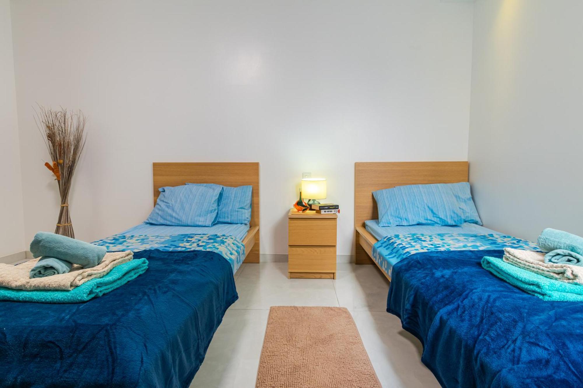 New Spacious Apartment With Amazing View Bugibba خليج سانت بول المظهر الخارجي الصورة