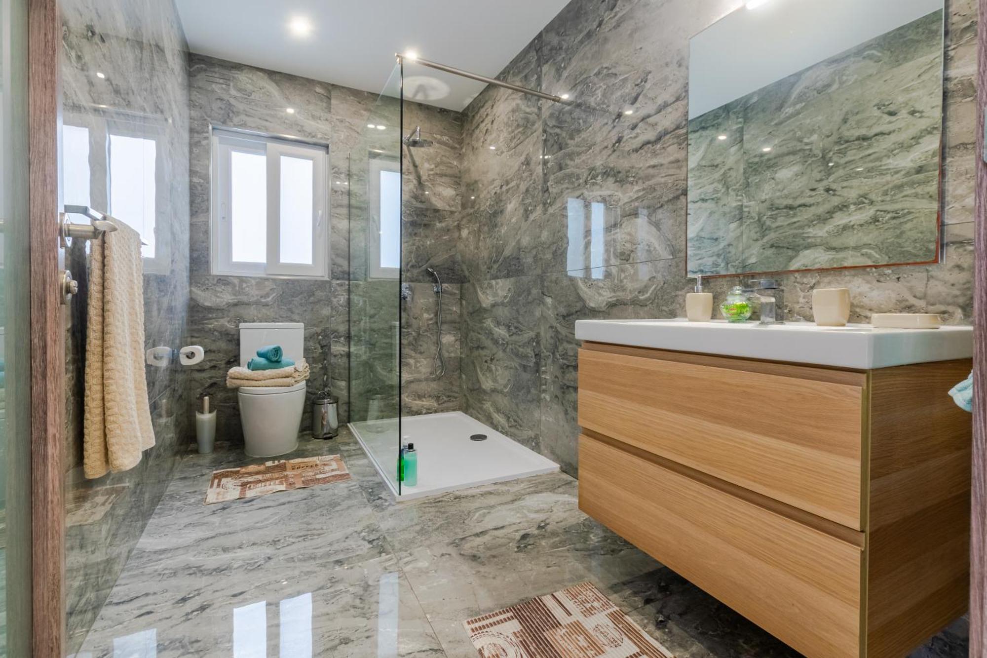 New Spacious Apartment With Amazing View Bugibba خليج سانت بول المظهر الخارجي الصورة